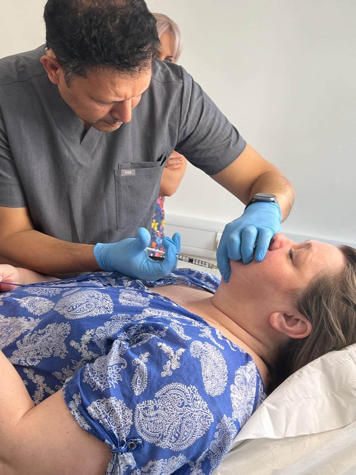 double-chin-treatment